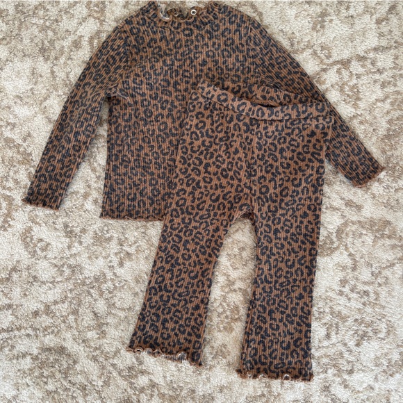 Set of 2 Baby Girl Top + Pant Sets 18-24 months - Picture 2 of 8